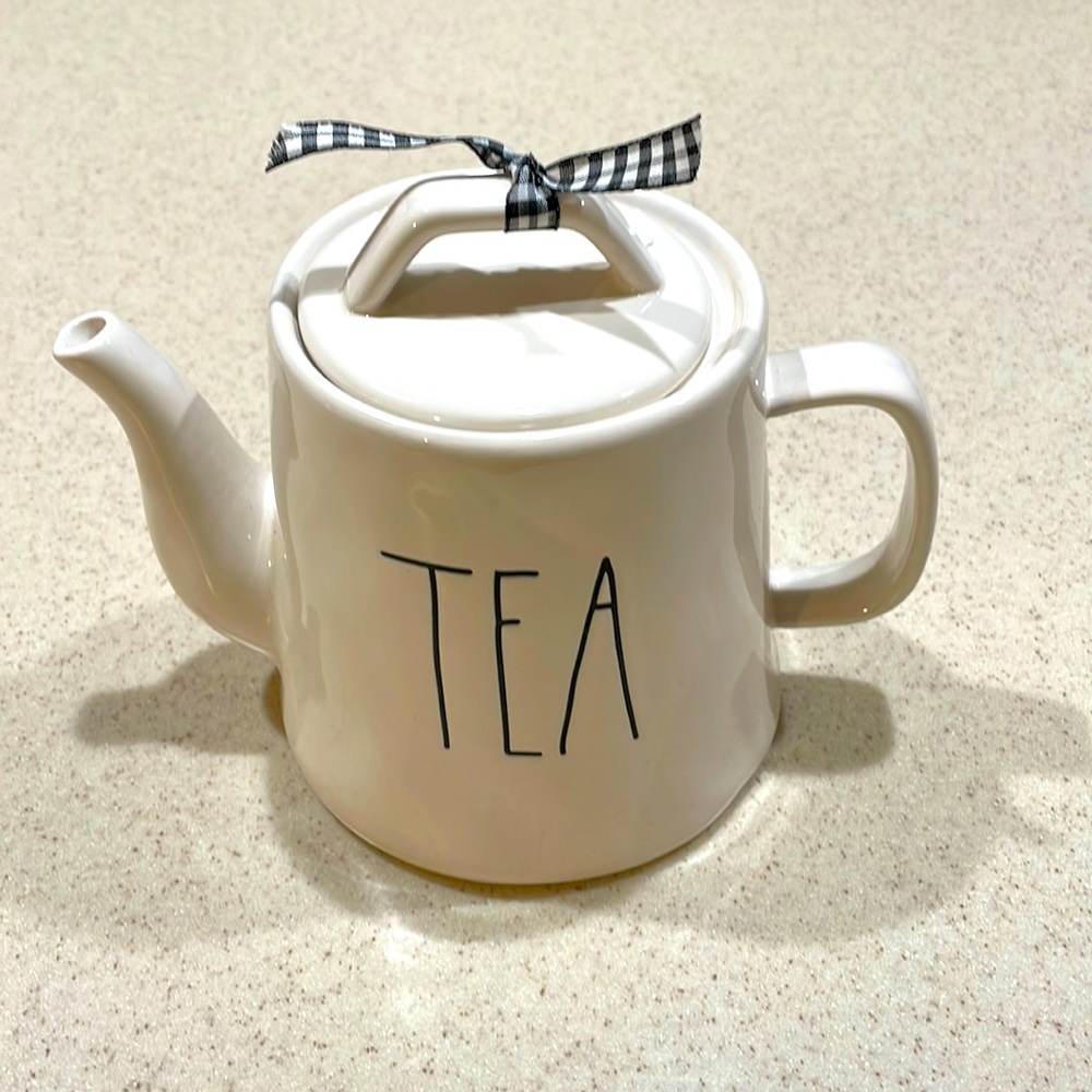 Rae Dunn Tea Pot